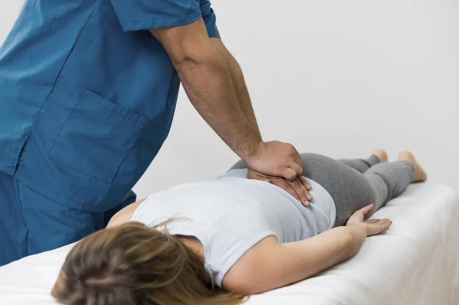 Terapia manual para aliviar la lumbalgia Terapia manual para aliviar la lumbalgia
