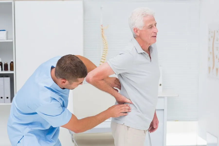 Masaje terapéutico para el dolor lumbar Masaje terapéutico para el dolor lumbar